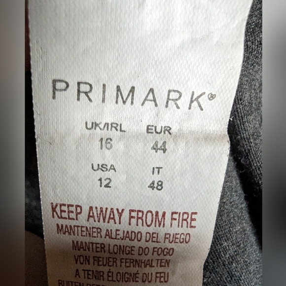 Harry Potter T-Shirt - Three Brothers Deathly Hallows, lace trim. Gray S… - Picture 8 of 9